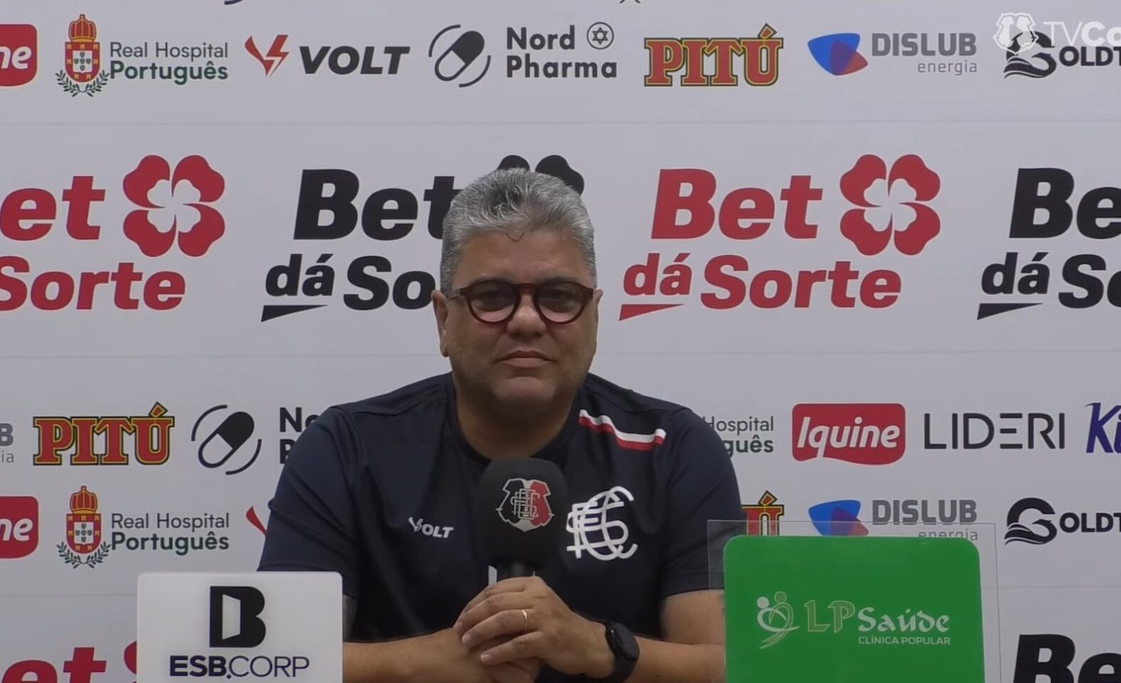 Marcelo Cabo vê clássico como confronto direto para o Santa Cruz e cita estudo para bloquear ações ofensivas do Náutico 1 Marcelo Cabo - Treinador - Santa Cruz