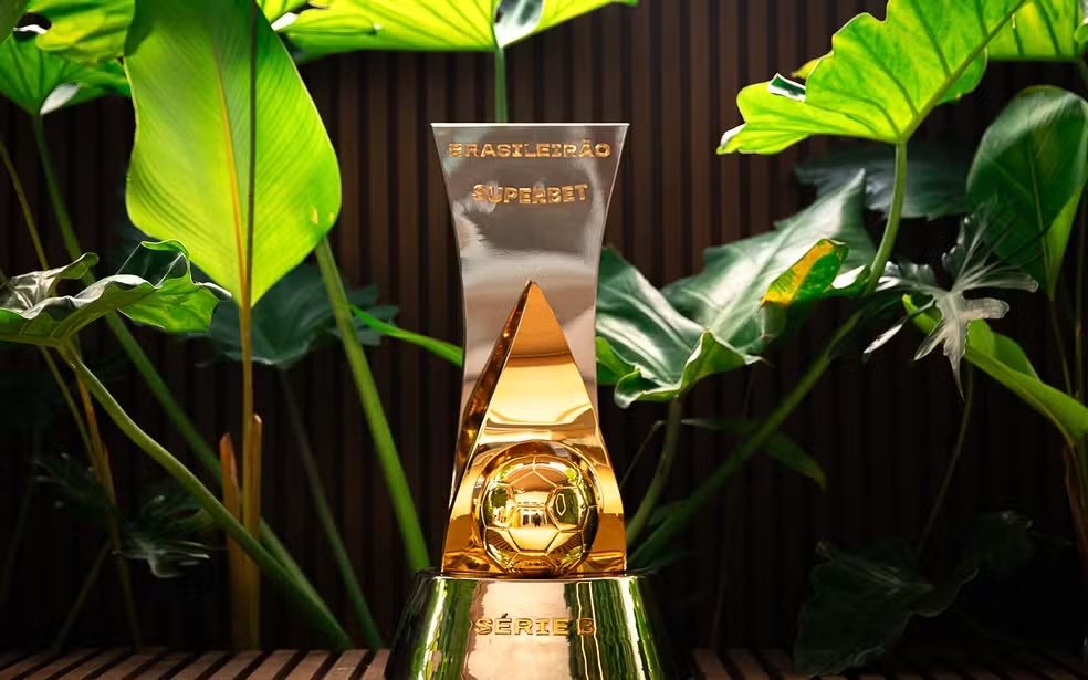 Contratos de transmissão e publicidade causam rebuliço e colocam futuro da Série B em xeque 1 Taça - Série B - Fortaleza - Ceará - Sport - Náutico - CRB