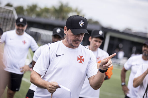 Fernando Diniz, treinador do Vasco - Foto: Dikran Sahagian/Vasco
