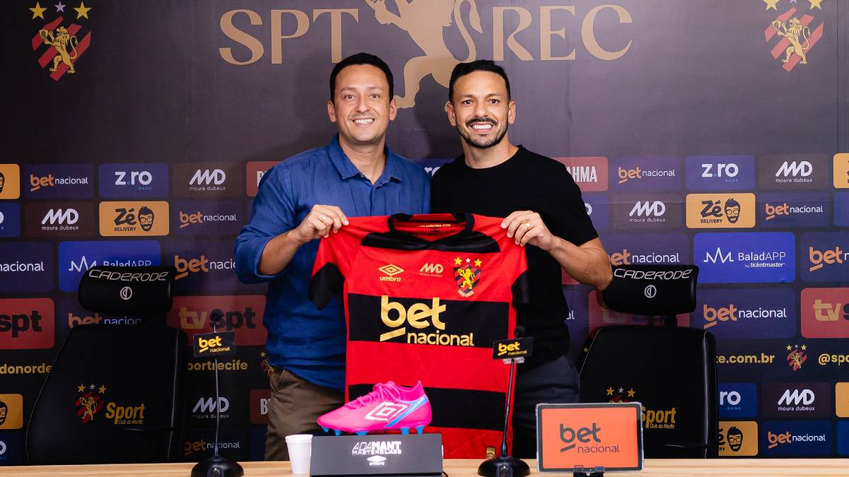 “Vi o Sport campeão em 2008 e prometi que um dia estaria aqui”, diz Yago Felipe em apresentação no CT