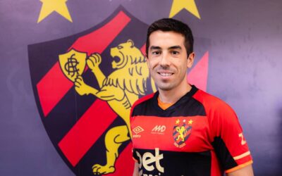 Carlos de Pena diz que chega para ser peça importante dentro e fora de campo no Sport