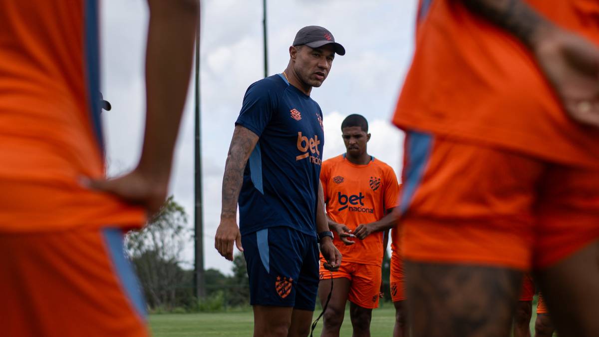 Com coletivo de 70 minutos, Roger Silva exalta preparação do Sport antes da semifinal: “Semana muito produtiva”