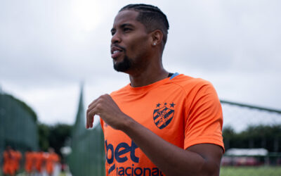 “Sport sempre foi a minha prioridade”, diz Iury Castilho ao celebrar chegada no Leão da Ilha