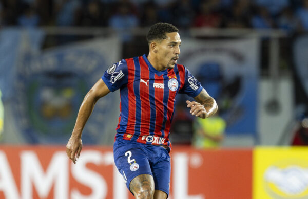 Bahia: Gilberto tem quadro de apendicite e desfalca o Tricolor em decisão pela Libertadores 1 Gilberto no jogo de ida contra o O'Higgins - Foto: Rafael Rodrigues/EC Bahia