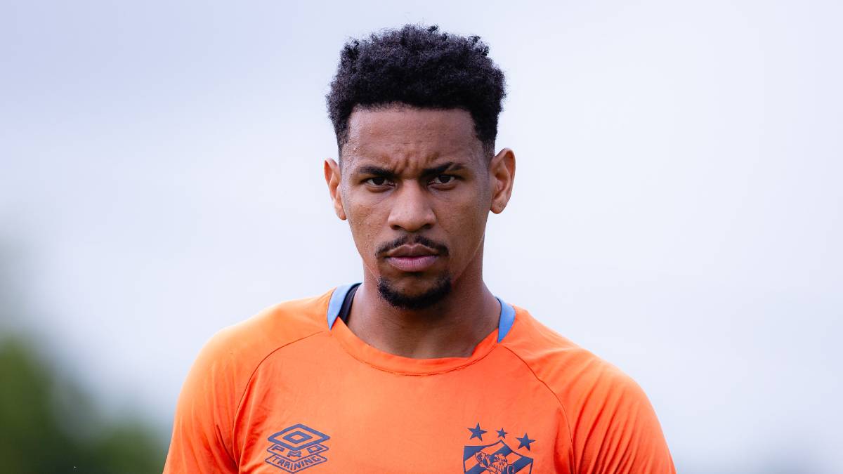 Recuperado, Felipinho treina e vira reforço no Sport para final contra o Náutico; Chrystian Barletta segue fora