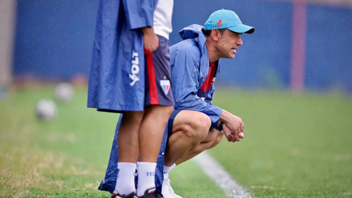 Fortaleza “sobe” Fred de categoria e treinador passa a treinar o sub-20