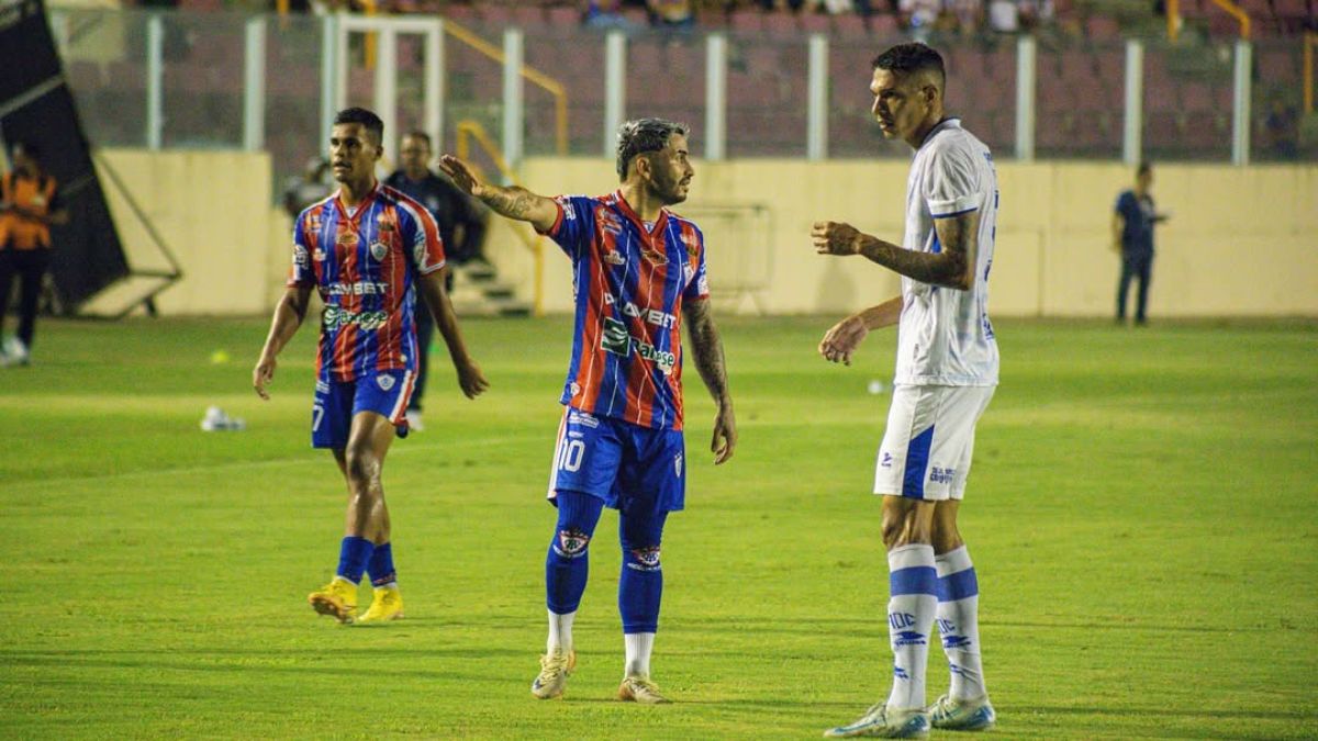 Itabaiana vence o Confiança e larga com vantagem na ida da semifinal do Sergipano 1 Confiança x Itabaiana, pela ida da semifinal do Sergipano 2026