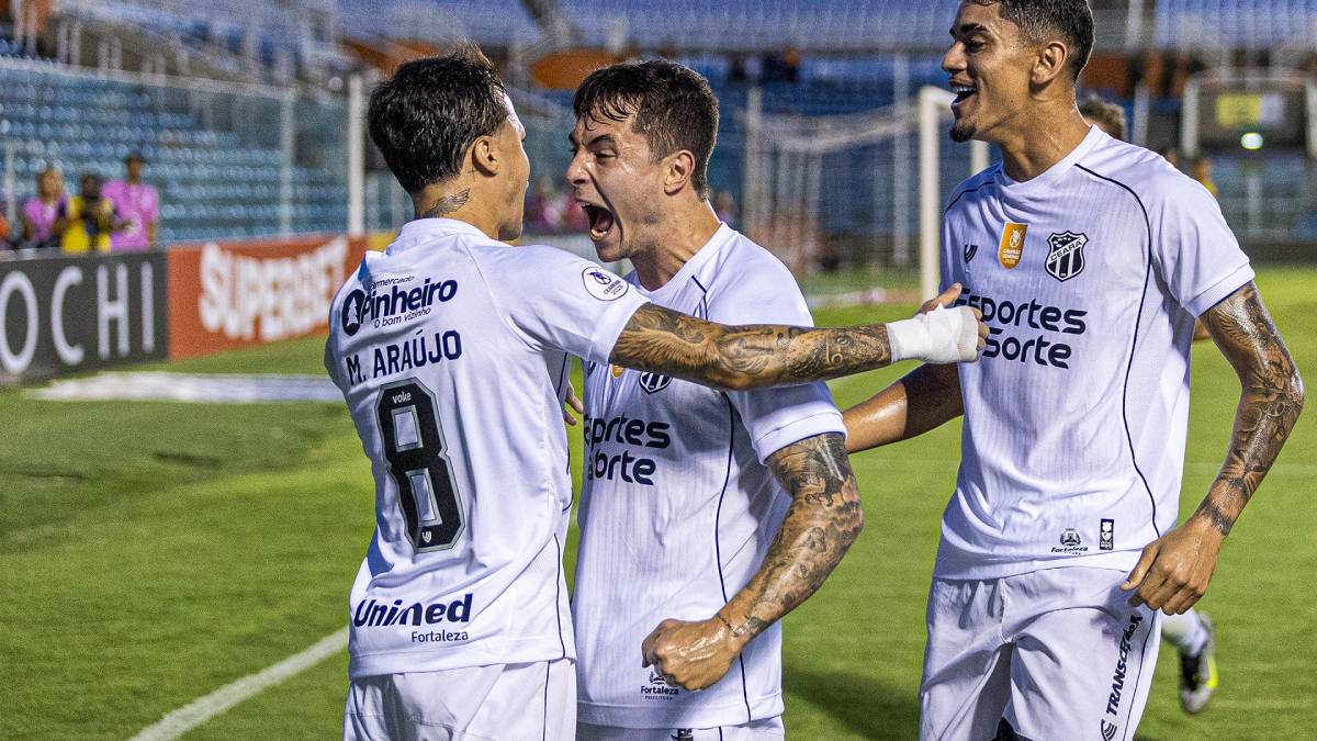 Ceará impõe ritmo avassalador, controla partida e aplica goleada sobre o Horizonte pelo Cearense