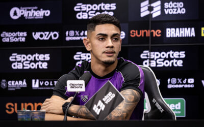 Promovido por Mozart ao profissional do Ceará, Gilmar elogia treinador: “Pessoa incrível”