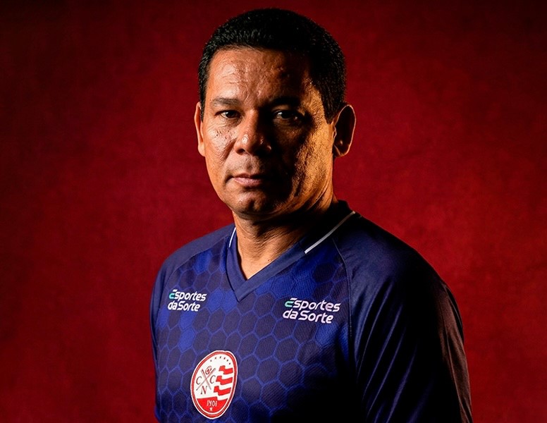Náutico anuncia Edson Miolo como novo técnico do Sub-20