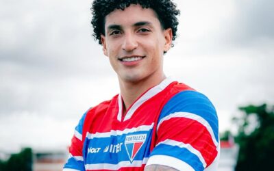 Fortaleza anuncia contratação do lateral-esquerdo Gabriel Fuentes, ex-Fluminense