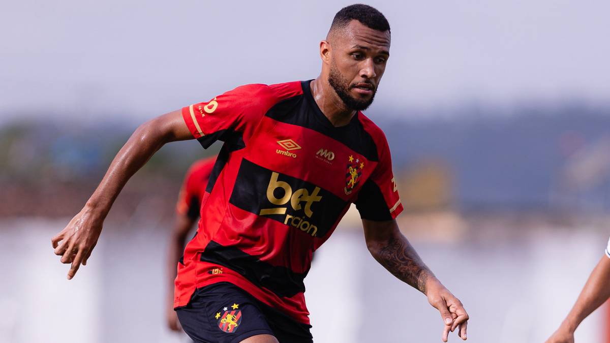 Gustavo Coutinho sofre lesão na coxa e desfalca o Sport por até três semanas