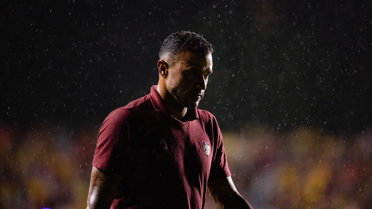 Técnico do Sport lamenta erros contra o Náutico e aponta falta de maturidade após 3 x 3: “Gols totalmente evitáveis”