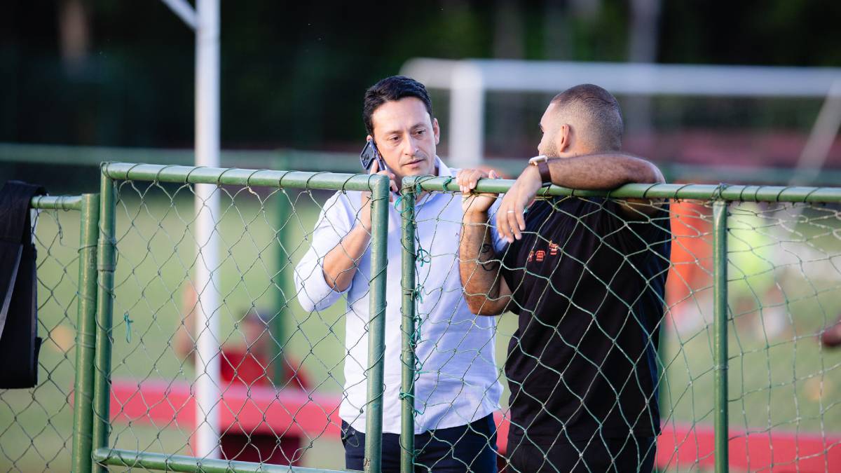 Sport ganha “respiro” com Márcio Goiano, avalia mercado com calma e prioriza técnico brasileiro