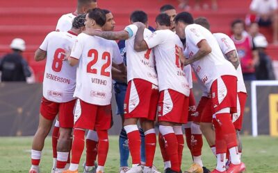 Única vitória do Náutico contra o Atlético-GO como visitante aconteceu há 14 anos; relembre