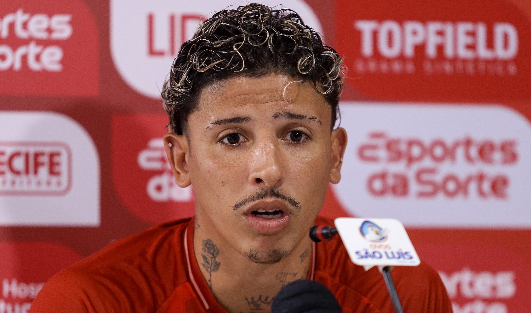 “Não tem espaço para crise”, diz Wenderson sobre momento do Náutico no início da Série B