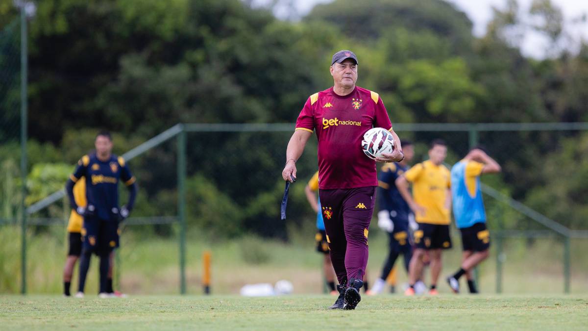 Sport fecha preparação e deve ter novidades na escalação contra o Vila Nova; veja provável time