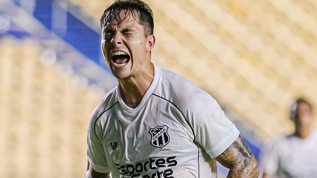 Maranhão x Ceará pela terceira fase da Copa do Brasil, no estádio Castelão, em São Luís - Na foto, Zanocelo comemora o gol