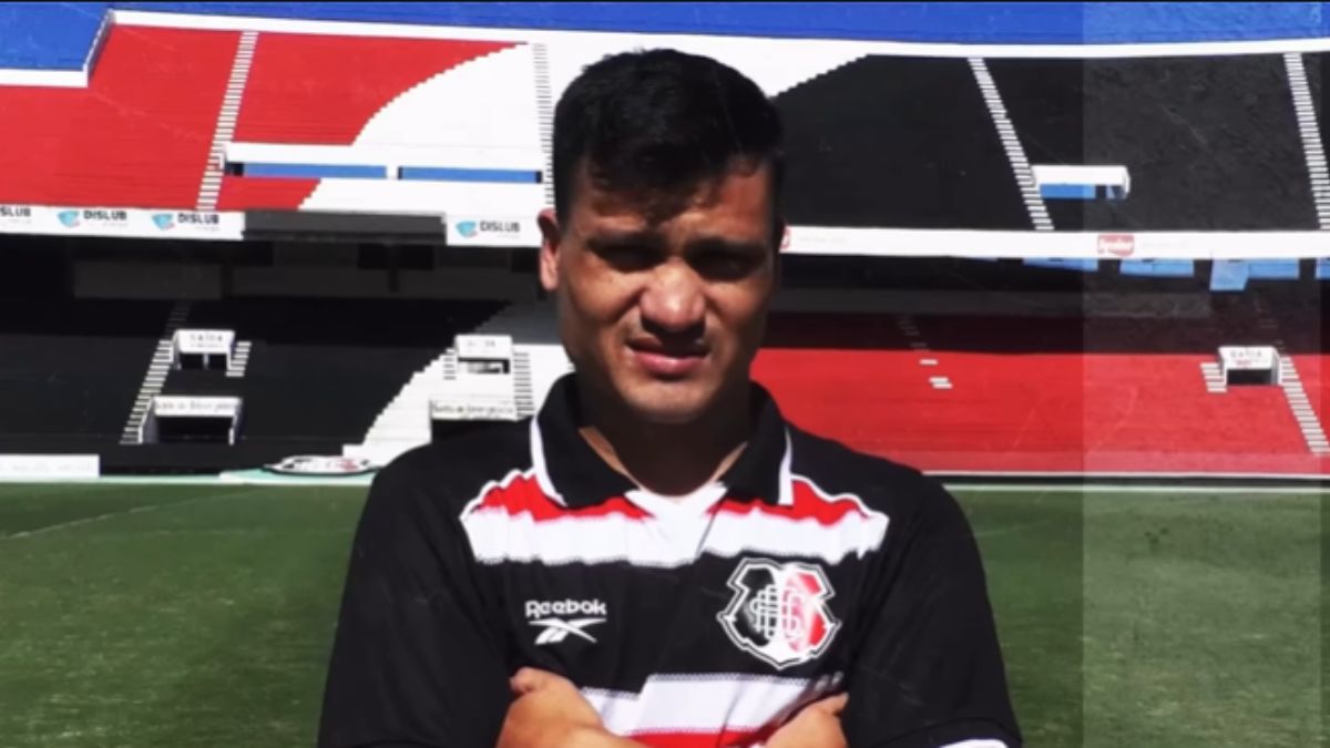 Santa Cruz anuncia o atacante Ronald, ex-CRB e Tombense