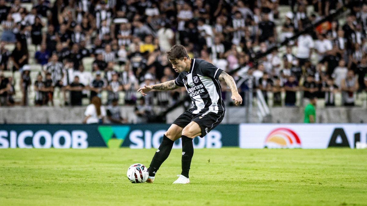 Ceará x São Bernardo, pela 1ª rodada da Série B 2026 no Castelão - Na foto, Zanocello