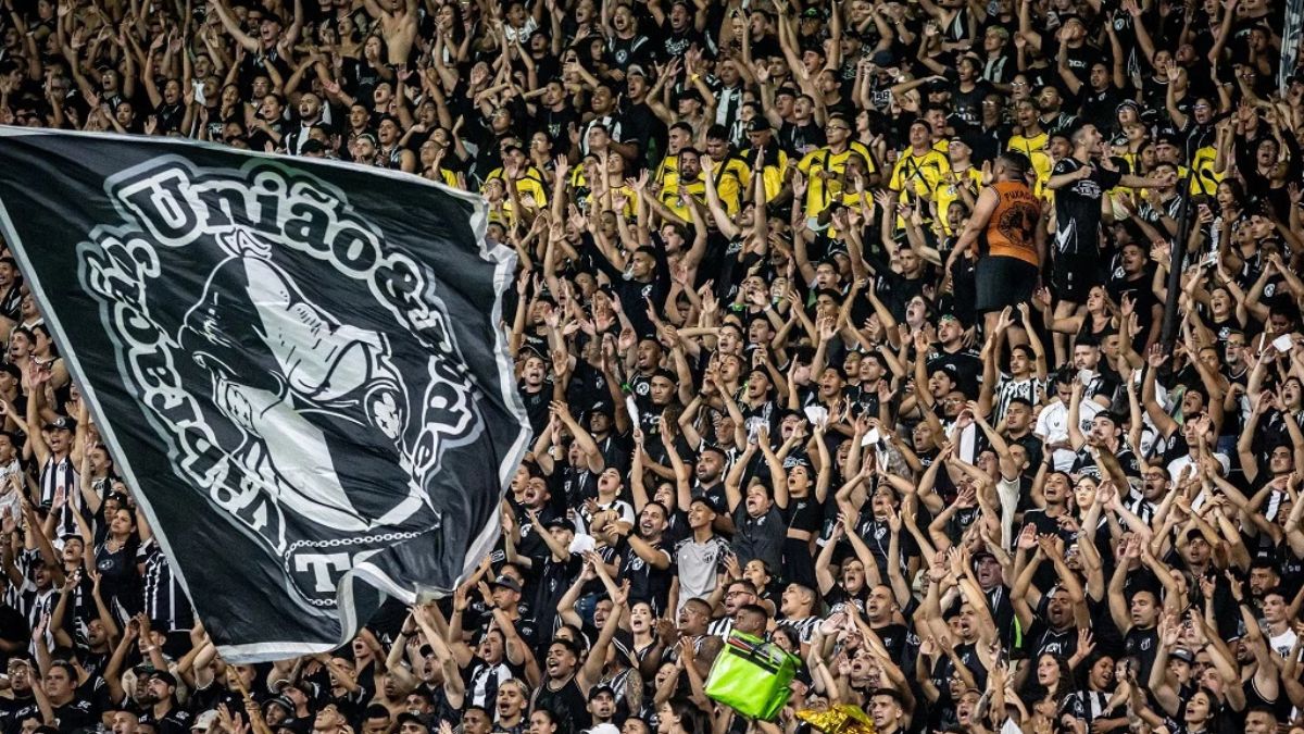 Ceará realiza treino aberto à torcida antes da estreia na Série B