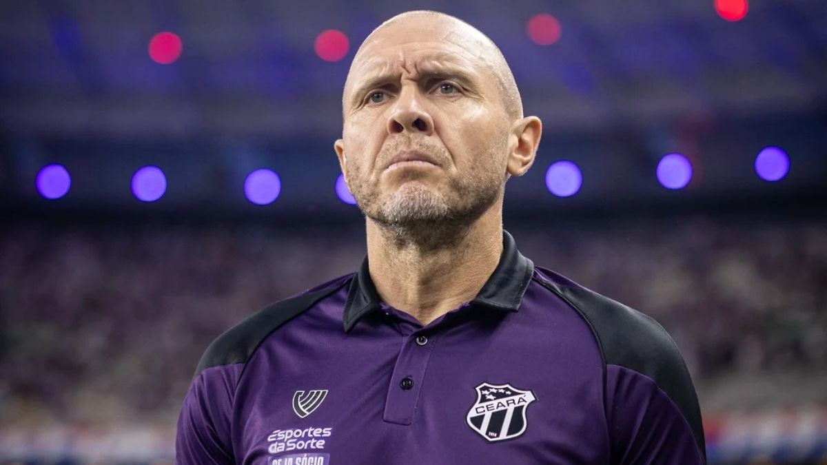 Mozart elogia comportamento do Ceará no empate com Fortaleza: “Nos deixa otimistas”