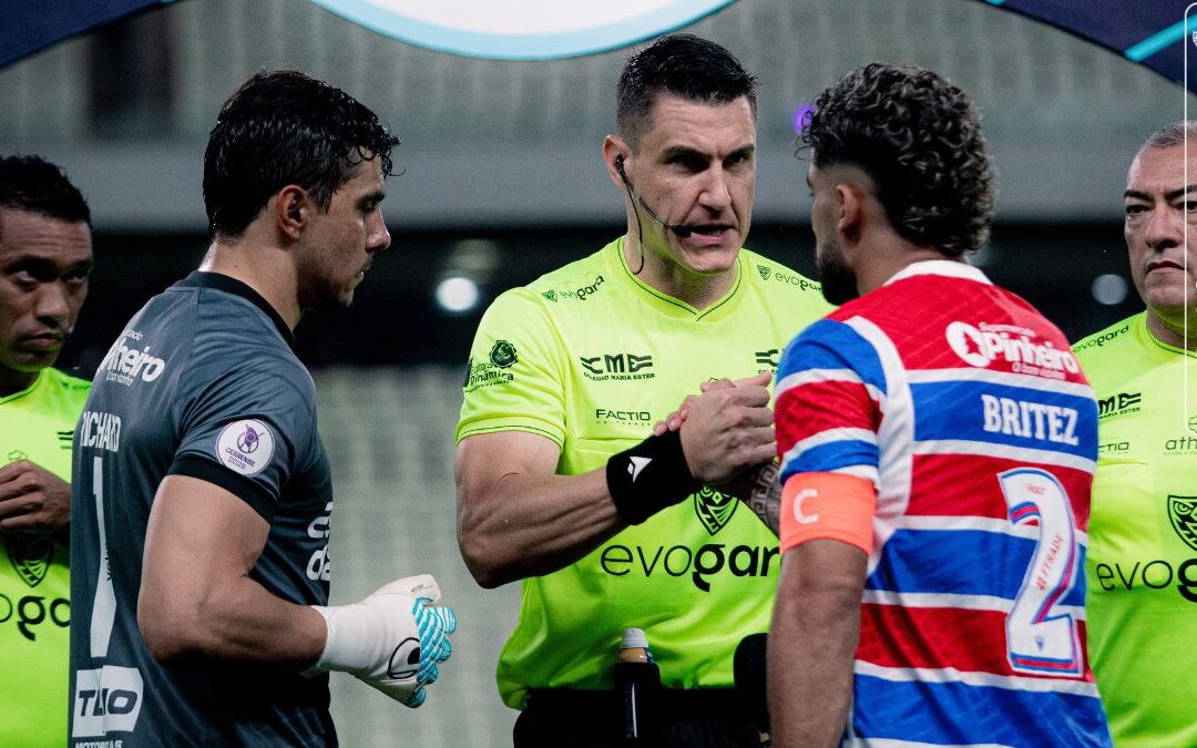 FCF divulga áudios do VAR de lances polêmicos do primeiro Clássico-Rei da final do Cearense