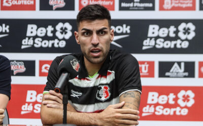 “Quero marcar meu nome na história”, diz lateral Thiago Ennes em apresentação no Santa Cruz