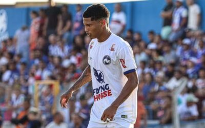 Após oficializar Eron, Santa Cruz acerta com atacante que estava no Maguary