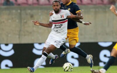 Fora dos planos do Santa Cruz, Pedro Costa fica próximo de ser emprestado ao Volta Redonda