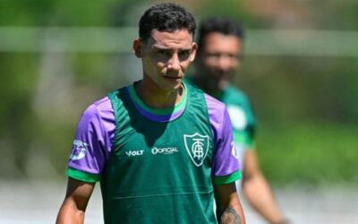 Santa Cruz tenta a contratação do atacante Everton Brito, que está no América-MG