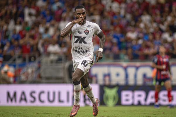 Ramon comemora seu primeiro gol com a camisa do Vitória - Foto: Victor Ferreira/EC Vitória