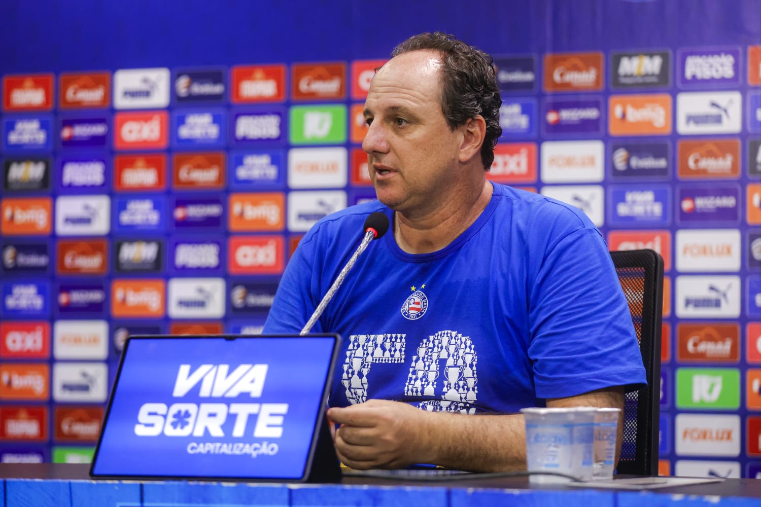 Rogério Ceni após conquista do Campeonato Baiano pelo Bahia