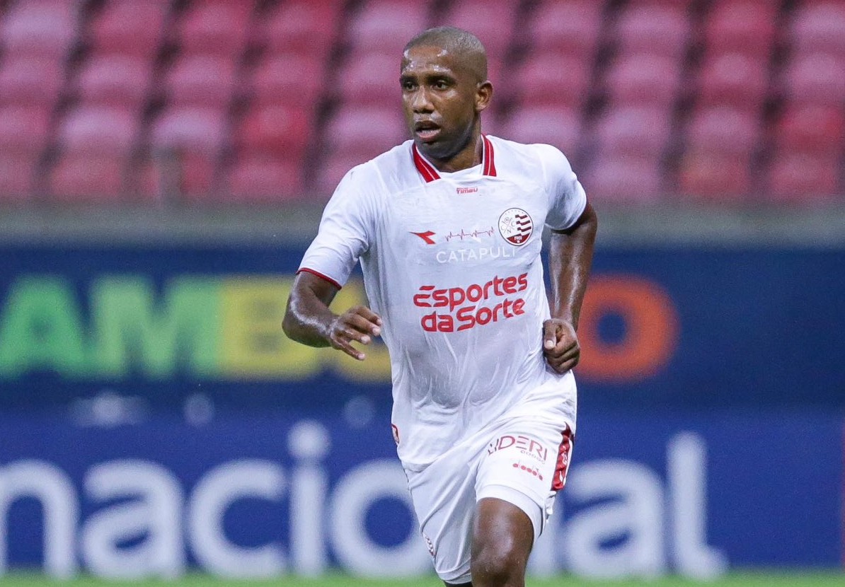 Jonas Toró - Atacante - Náutico