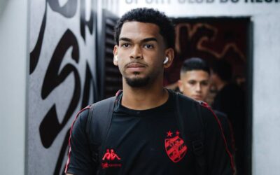 Micael tem contrato ampliado pelo Sport até o fim de 2027