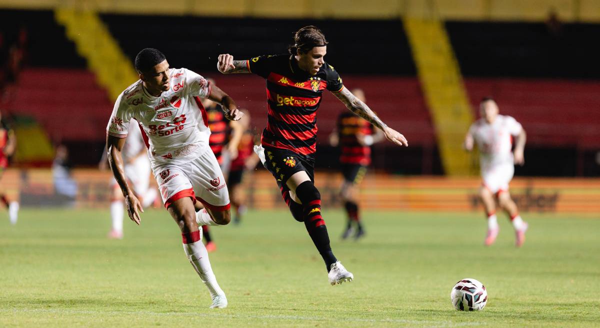 Com um a menos, Sport reage no fim e arranca empate diante do Vila Nova pela Série B