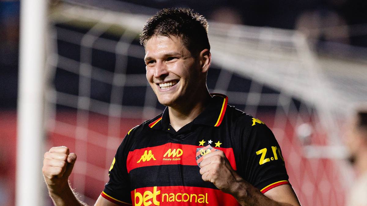 Após marcar na estreia, Perotti exalta elenco do Sport: “O time mostrou garra”