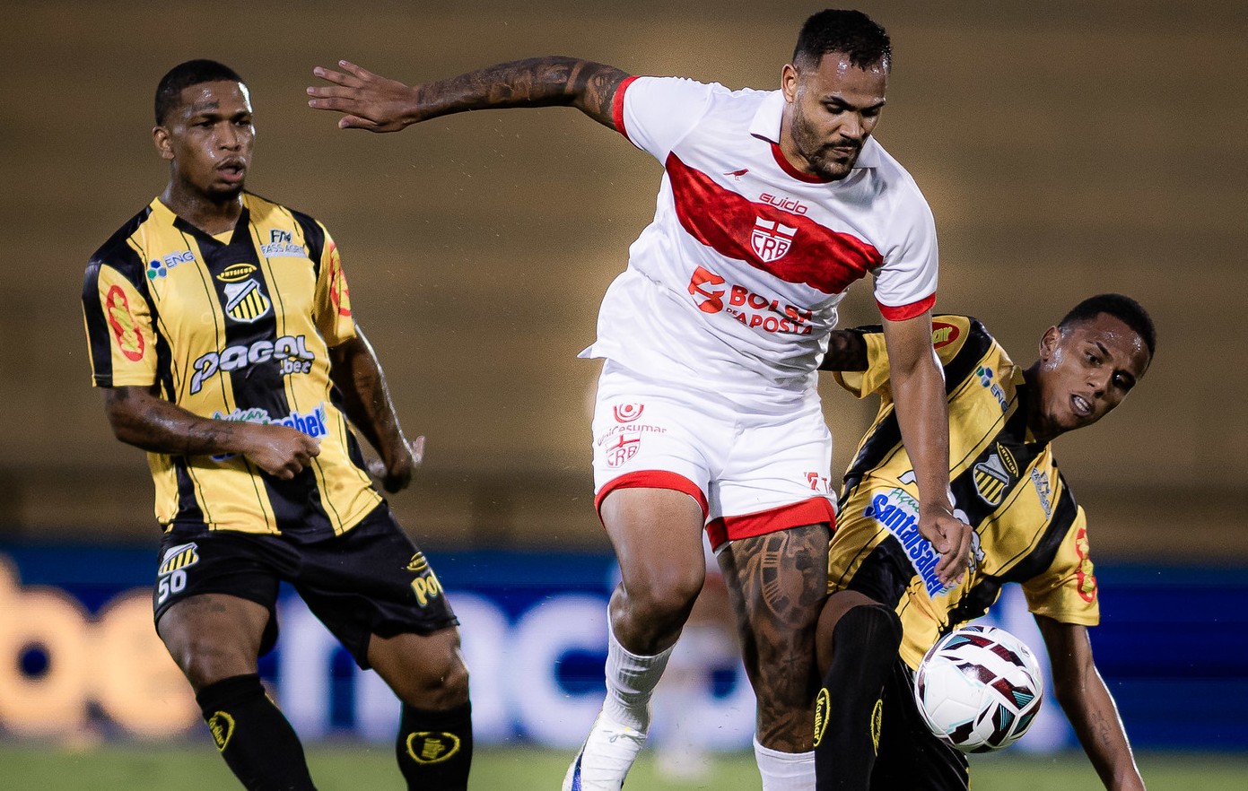 Nos acréscimos, CRB arranca empate com o Novorizontino pela Série B