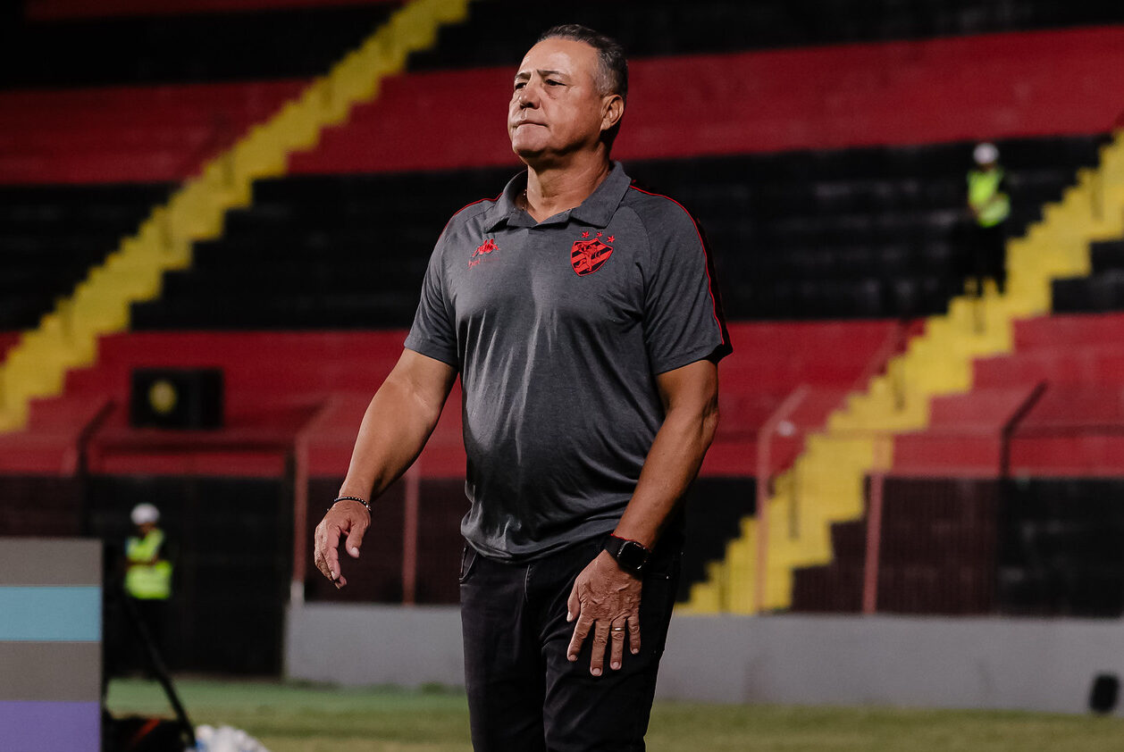 Márcio Goiano ressalta versatilidade do Sport e exalta entrega de Perotti na vitória contra o Novorizontino