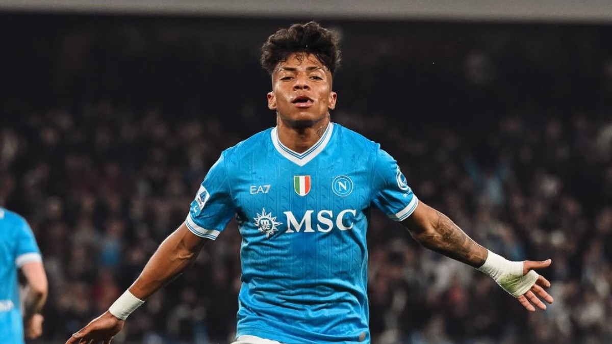 Alisson Santos, ex-Vitória, é destaque no Napoli