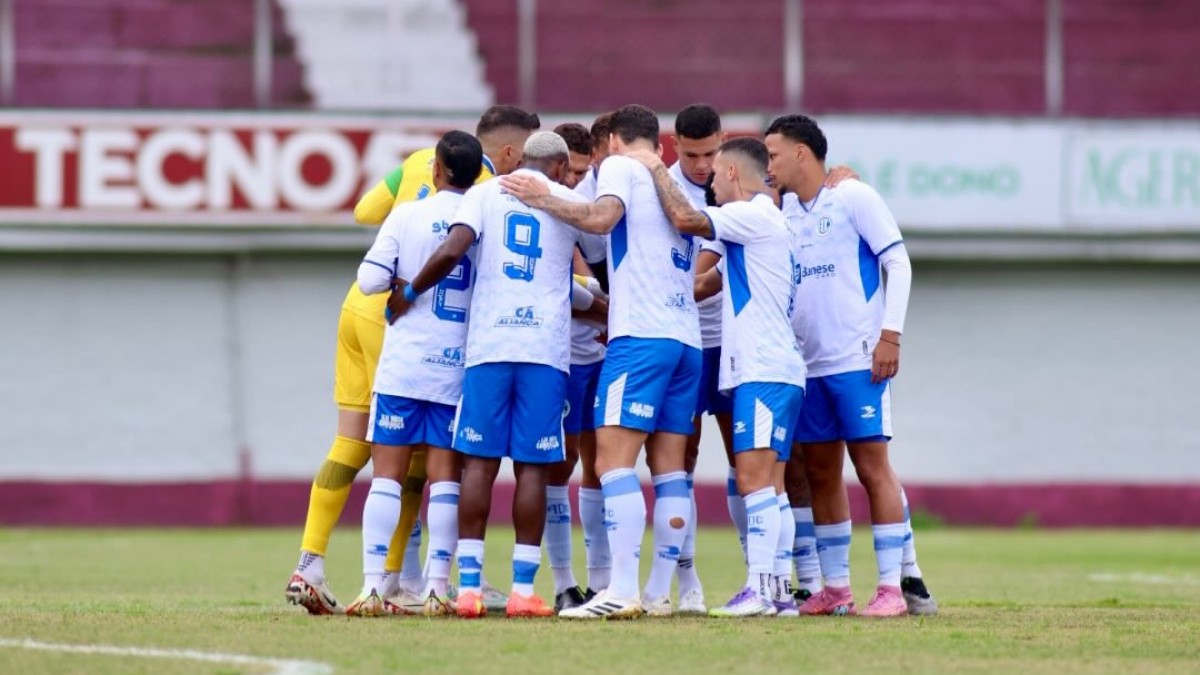 Confiança perde para o Caxias fora de casa e segue sem pontuar na Série C