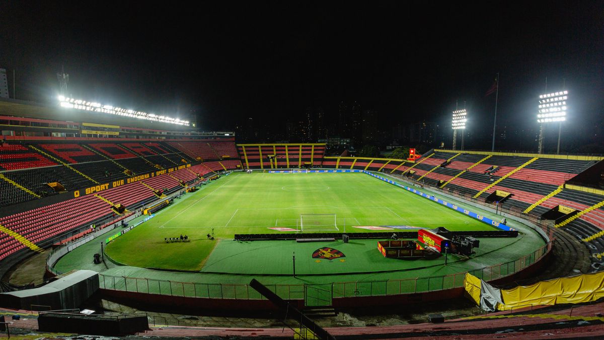 Por problema de logística, Avaí solicita adiamento de jogo contra o Sport