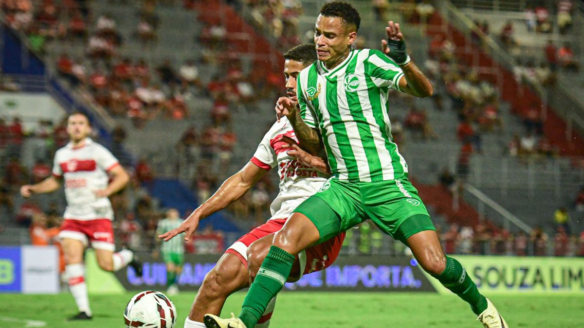 CRB perde para o Juventude em casa pela Série B e chega ao nono jogo seguido sem vitória