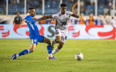 Confiança e Vitória empatam no Batistão e estão classificados para as quartas de final da Copa do Nordeste
