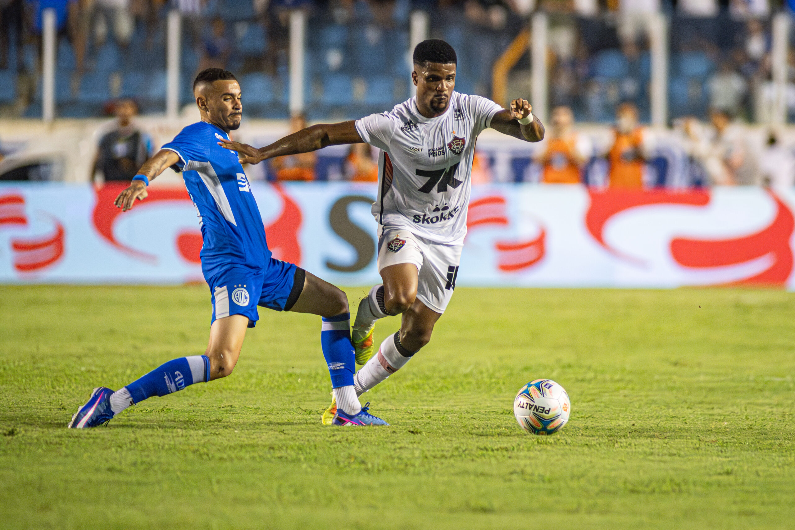 Confiança e Vitória empatam no Batistão e estão classificados para as quartas de final da Copa do Nordeste