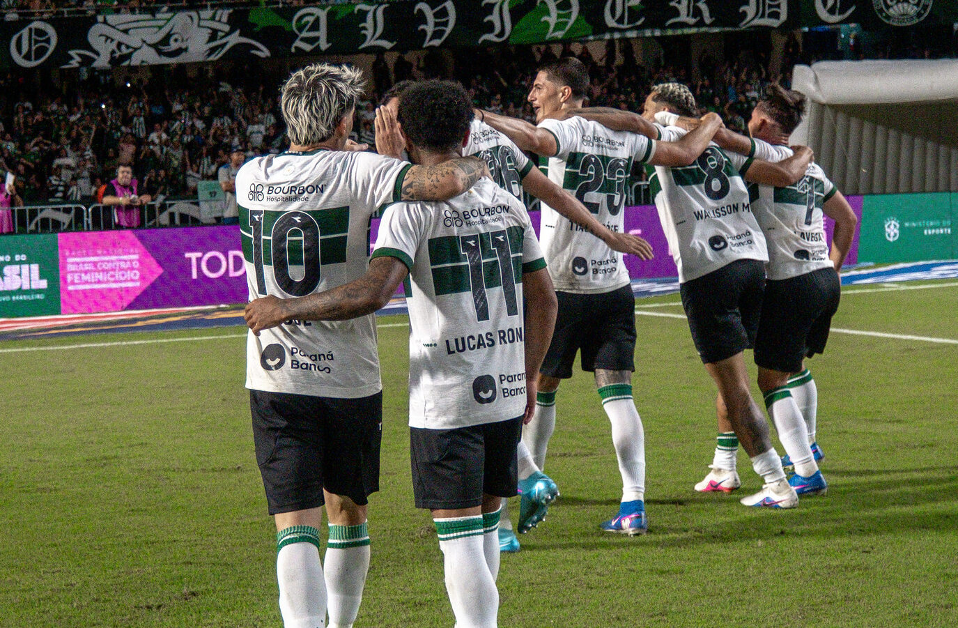 Próximo adversário do Bahia, Coritiba é o quarto pior mandante do Brasileirão