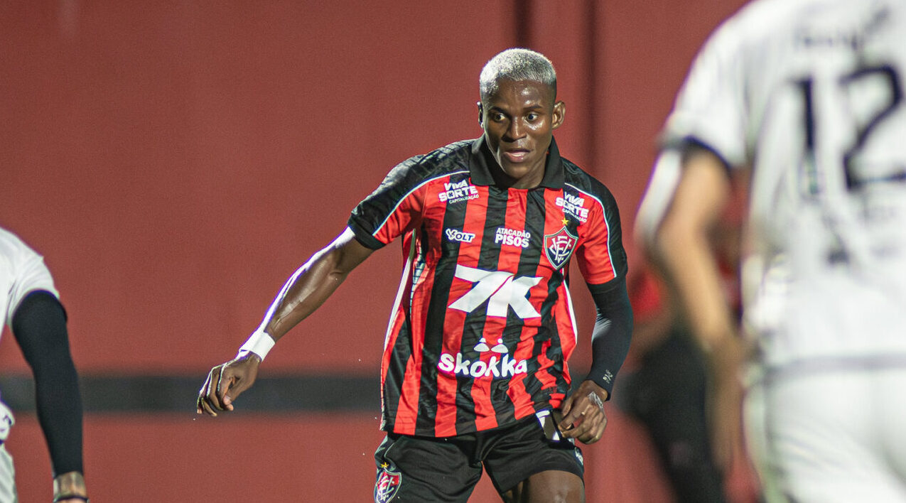 Vitória: Anderson Pato passa por cirurgia no joelho e desfalca o Leão da Barra até o fim de julho
