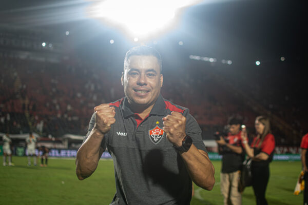 Jair Ventura, treinador do Vitória - Foto: Victor Ferreira/EC Vitória