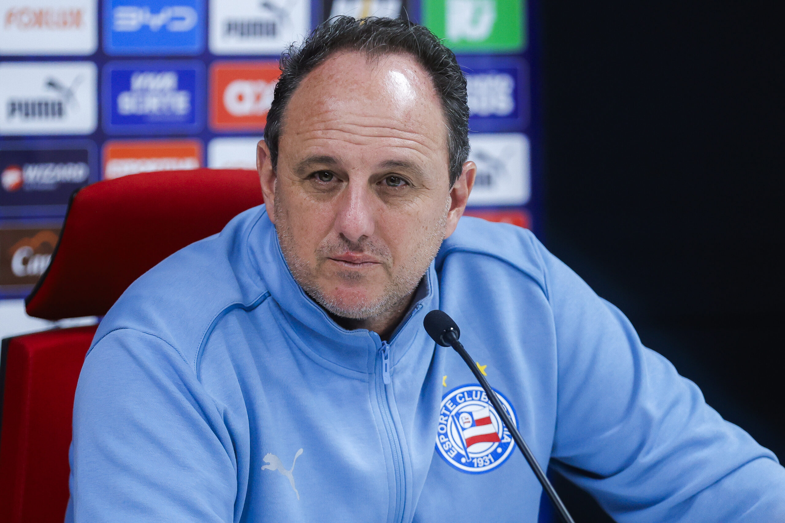 Ceni enche bola de Juba após golaço em empate do Bahia: “Um dos grandes acertos de contratações”