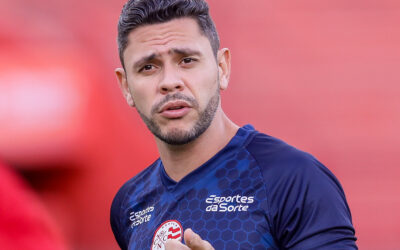 Técnico do Náutico exalta postura do time fora de casa e projeta jogo contra o Operário-PR
